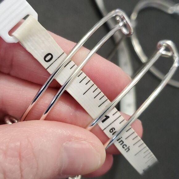 **Final Sale** Plain silver tone charm bangle bracelet lot - Picture 5 of 7